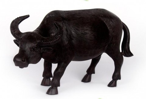 黑檀木雕牛摆件实木牛十二生肖牛饰品